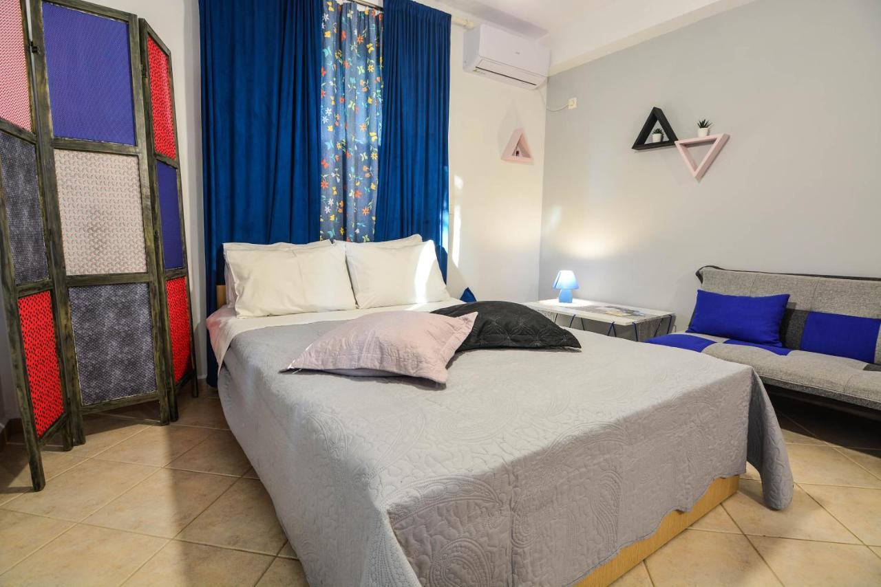 Theoni'S Apartments Xylokastro Bagian luar foto