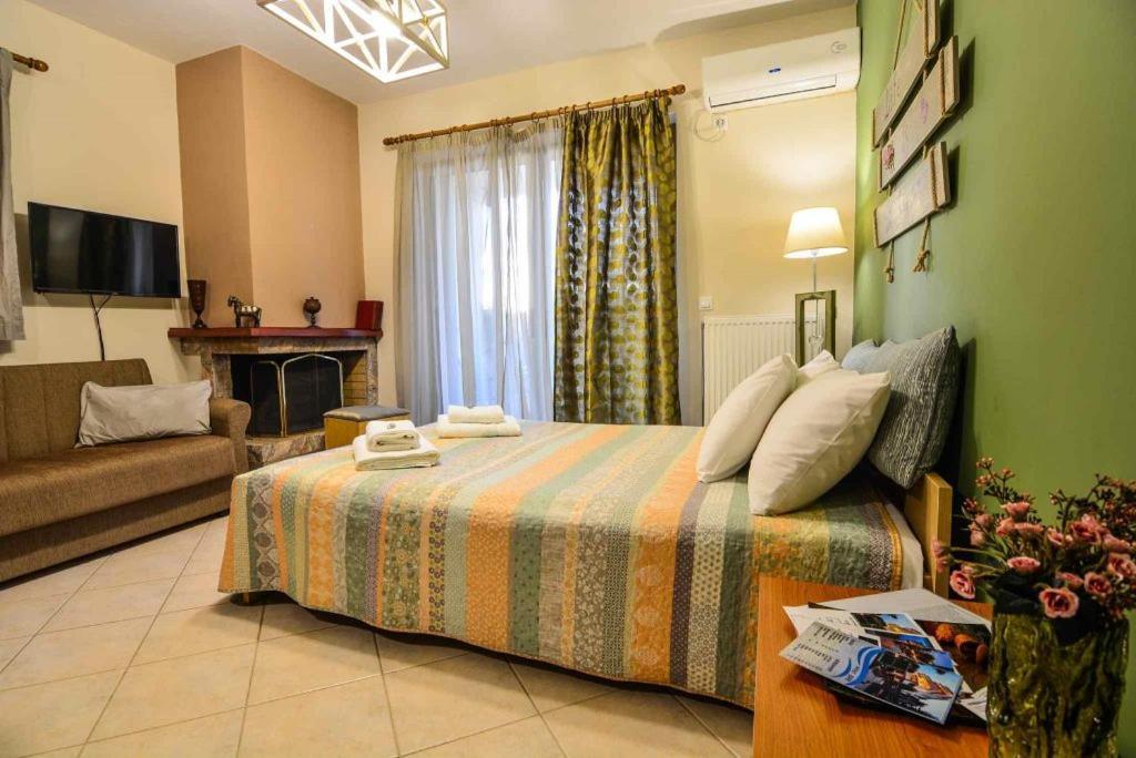 Theoni'S Apartments Xylokastro Bagian luar foto